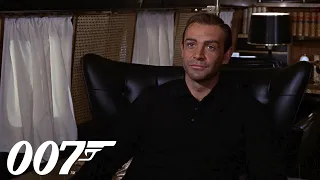 GOLDFINGER | Bond meets Pussy Galore