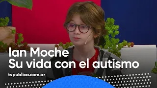 Ian Moche: Autismo en Primera Persona - Mañanas Públicas