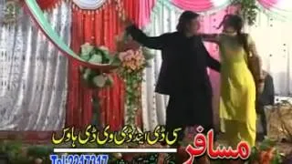 Malang De Yam Da Mine   Sahiba Noor and Jhangir Khan Pashto Song On Stage