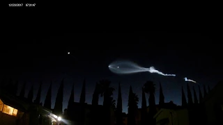 SpaceX Falcon 9 rocket over Los Angeles - 4K