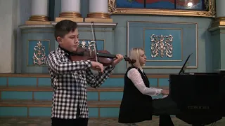 Моцарт Концерт Аделаїда 1ч  виконує Михайло Андраш
