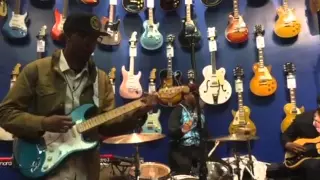 Daru Jones w/ Marcus Machado - Welcome To Detroit (Cover)  (Live at Guitar Center)