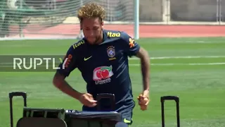 Russia: Neymar flings eggs, flour at bday boy Coutinho after Brazil training   ABDULLAH LTD