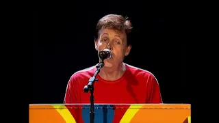 Paul McCartney - You Never Give Me Your Money / Carry That Weight (Live in Tampa, May 15th, 2002)