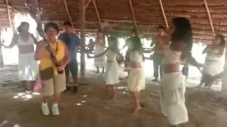 DANZA CON LOS COCAMAS - IQUITOS.