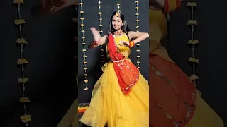 Raat Suhaani Mast Chandni|Janmashtami Dance|Janmashtami Song Dance #ytshorts #shorts #janmashtami
