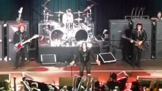 Black Sabbath - Paranoid ( with Sabbath Bloody Sabbath intro ) at the O2 Academy Birmingham.