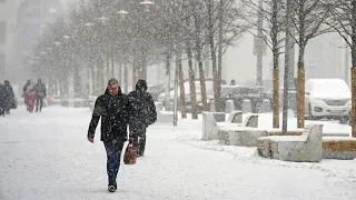 Москву засыпает снегом. Атмосферное давление бьет все рекорды