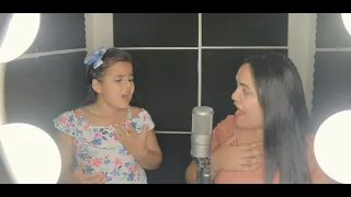 ESTE HINO É MUITO LINDO!!! - AGUENTA CORAÇÃO  -(COVER)   Helia Freitas e Andressa Vyctoria