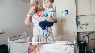 Toddler's Adorable Reaction to meeting Baby Sister Makes Mom Cry!