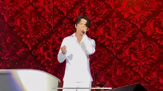 Димаш / Dimash ~ Know ~ Igor Krutoy Concert , Dubai 2019 fancam