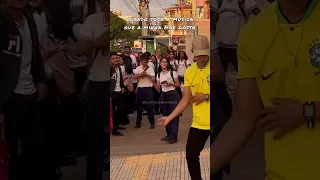 Dancei com a minha mãe na frente dos alunos e o homem aranha entrou na onda😂