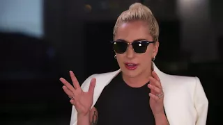 Lady GaGa : Interview (ChartShowChat 2016)