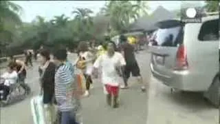 Philippines earthquake : Moment of panic captured on amateur video