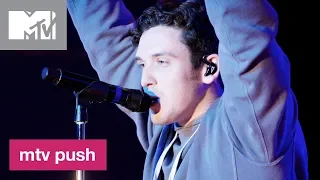 Lauv Performs ‘I Like Me Better’ (Live Performance) | MTV Push