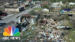 Catastrophic tornado kills at least 22 people in Mississippi