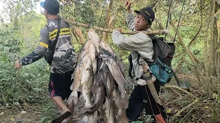 Buka spot baru !! Pemancing mana yg tak tergiur Hasilnya sampe di pikul