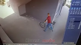 У Ковелі крадій велосипеда потрапив на відеокамеру