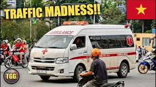 [Vietnam] Ambulances vs. Traffic MADNESS!!