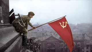 30 апреля 1945 года  Советские воины водрузили Знамя Победы над рейхстагом в Берлине