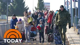 Poland Accepts Ukrainian Refugees Amid Invasion