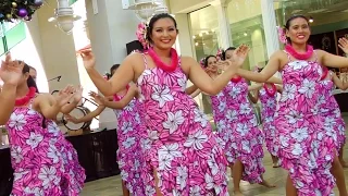 Traditional Hawaiian Hula Dance at Aloha Tower - LookIntoHawaii.com