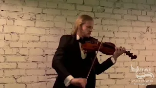 Профессиональный скрипач на праздник и встречу гостей в Москве - заказать скрипача на корпоратив