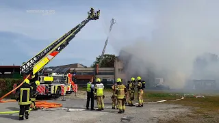 Großbrand: Wohnhaus in Paderborn in Flammen