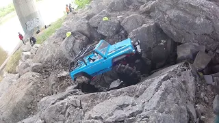 This RC Crawler’s Struggle on Class 2 Course Will Shock You!