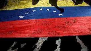 Венесуела президента Мадуро атакував розлючений натовп?