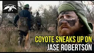Coyote sneaks up on Jase Robertson while Duck Hunting in Nebraska - FULL EPISODE