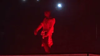 Kanye West - Runaway / If You Love Someone Tonight (Live from Watch The Throne Tour 2011)