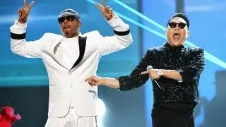 2 LEGIT 2 QUIT!! Psy Gangnam Style & SPECIAL GUEST Mc Hammer 2012 AMA Live Performance