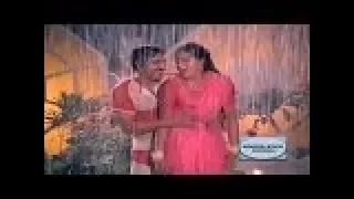 Kannada Rain Song || Thayiya Hone || Sogasu Kannu Kunisiralu || Ashok,Sumalatha