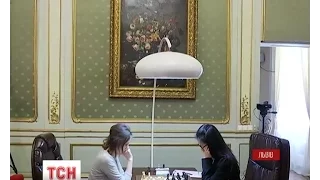 Нічиєю закінчився перший двобій у Чемпіонаті світу із шахів серед жінок  у Львові