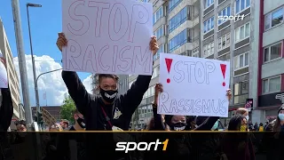 Black Lives Matter: Deutscher Nationalspieler protestiert auf der Straße | SPORT1