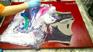 A adequate "pouring" funeral to my first painting shirt with Fluid-Art