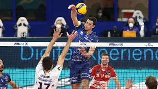 Highlights di Allianz Milano-Itas Trentino 0-3 (recupero 12° turno di SuperLega)