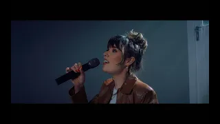Lily Moore – Never Wanted You More (Official Music Visualiser)