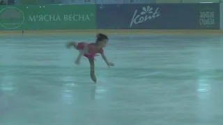 Sofia Rasulova  Figure skating 6 years