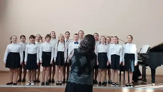 Младший общешкольный хор "Звуки радуги" ДМШ Барабинского района Новосибирской области