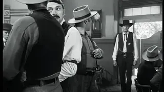 Frank only needs 5 minutes || High Noon (1952)