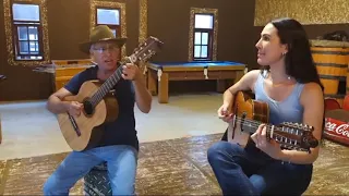 Evaldo Carvalho e Jaqueline Pai e Filha interpretam sucesso de Duo Glacial Camisa Branca