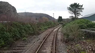 TrCTrenau yn teithio tua Blaenau Ffestiniog / TfWRail travelling towards Blaenau Ffestiniog