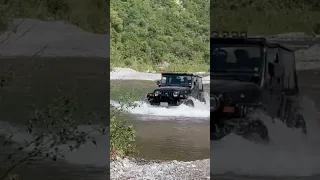 Jeep Off Road River Crossing