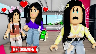 A MÃE QUE SÓ AMAVA A FILHA MAIS NOVA| Historinhas Brookhaven Roblox | Bibi e Lud