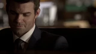 The Originals 2x08 Hayley calls Elijah, Elijah smiles