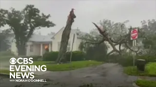 Hurricane Ian lashes Florida with catastrophic storm surge