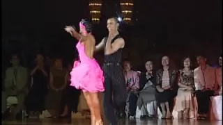 Slavik Kryklyvyy & Karina Smirnoff - Samba (WSSDF2004)