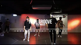 "Real Groove" by Kylie Minogue | Bong | UNIKDANZ